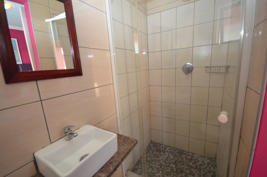 Commercial Property for Sale in Amalinda Eastern Cape